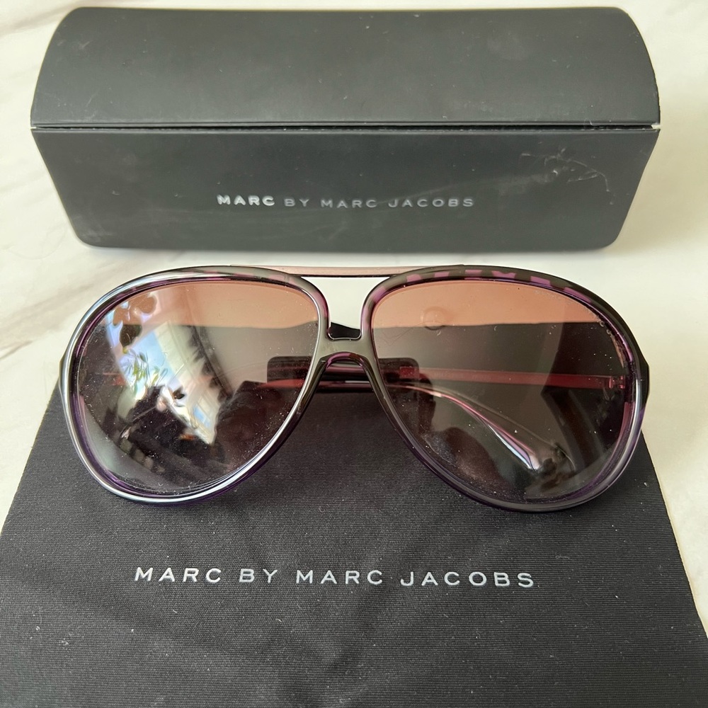 Marc by Marc Jacobs MMJ 220/S Sunglasses
